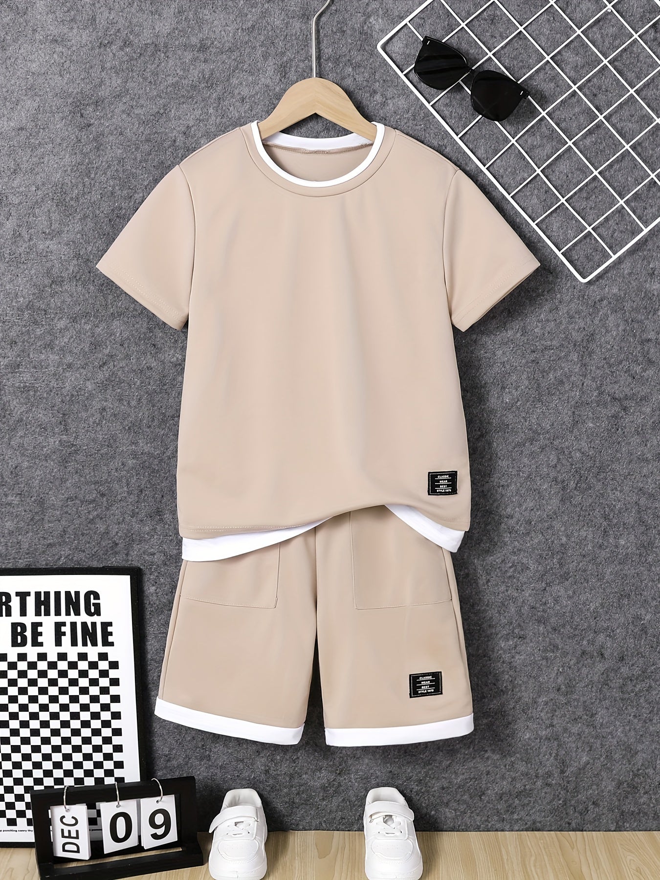 Sommermode 2er-Set für Jungen: Bequemes T-Shirt mit Rundhalsausschnitt und Shorts mit großen Taschen atmungsaktives Polyester, perfekt für Sommer