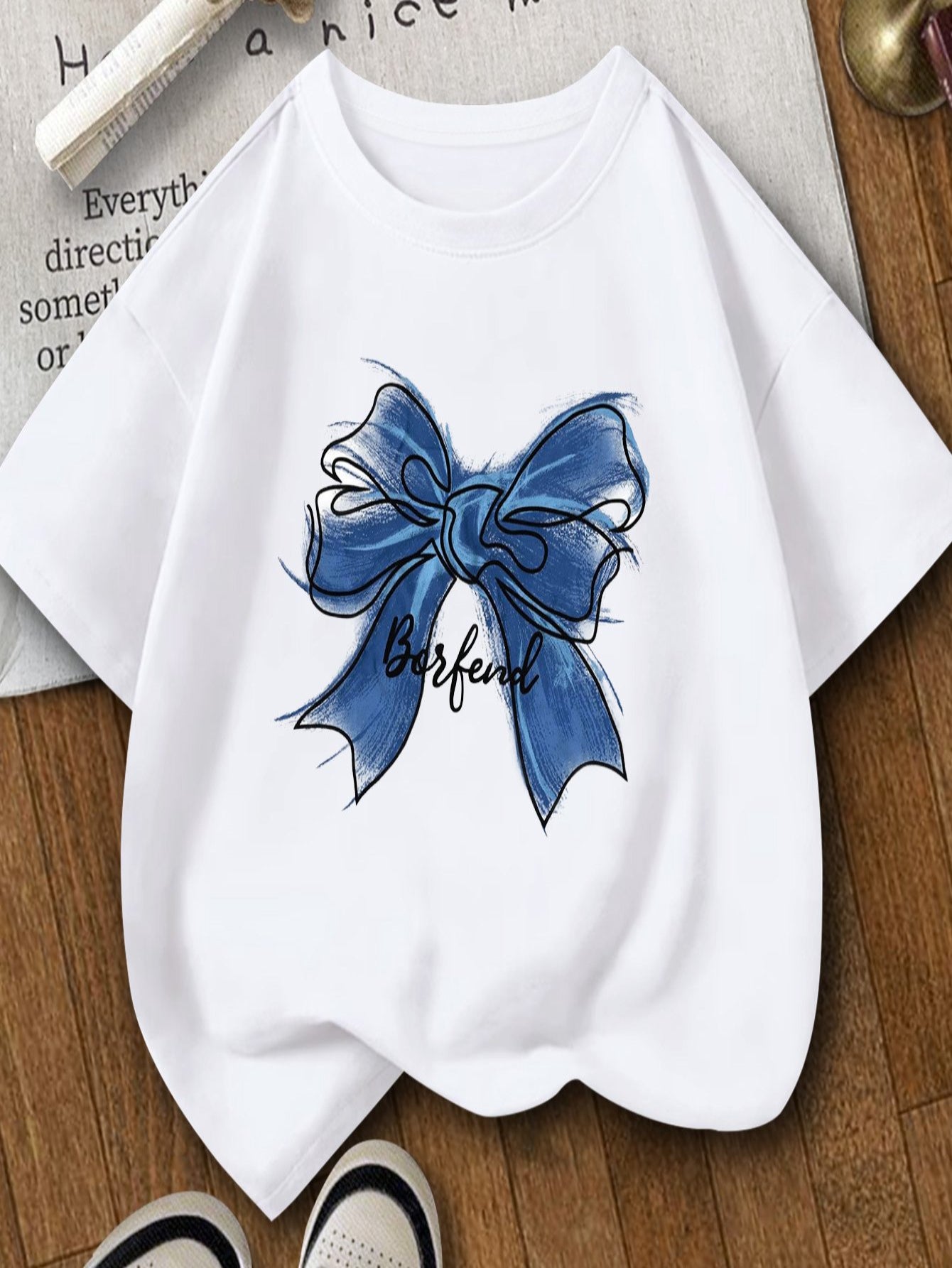 T-Shirt mit Schleifenaufdruck – Weiches, dehnbares, bequemes Kurzarm-Oberteil mit Rundhalsausschnitt, Polyester-Strickstoff für Outdoor-Aktivitäten im Sommer.