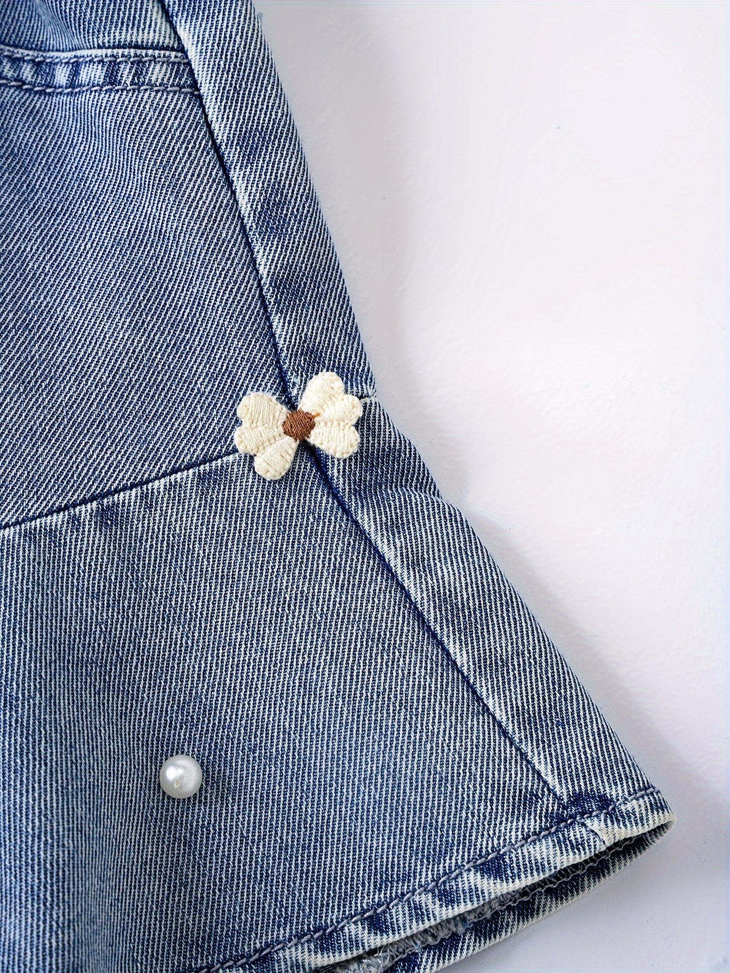 Stylische Jeans-Shorts für Mädchen – lockere Passform, leicht dehnbar, Perlen Rüschensaum, maschinenwaschbar, einfarbig, perfekt für die Freizeit im Frühling und Sommer