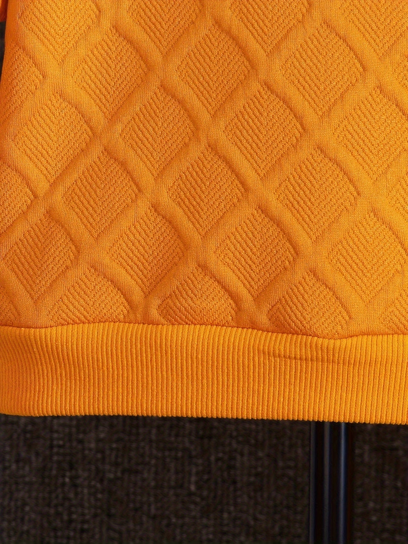 Langarm-Sweatshirt für Jungen in Orange mit Rundhalsausschnitt, modisches Oberteil mit britischem Aufdruck, Herbst, neues lässiges Jeans-Set, zweiteilig