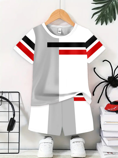 Lässiger Kurzarmanzug aus Polyester-Mischgewebe für Jungen mit gestreiften Akzenten – Strickstoff, normale Passform, Farbblockdesign für Frühling und Sommer, Sommerkleidung für Jungen.