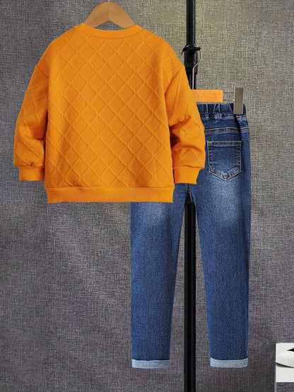 Langarm-Sweatshirt für Jungen in Orange mit Rundhalsausschnitt, modisches Oberteil mit britischem Aufdruck, Herbst, neues lässiges Jeans-Set, zweiteilig