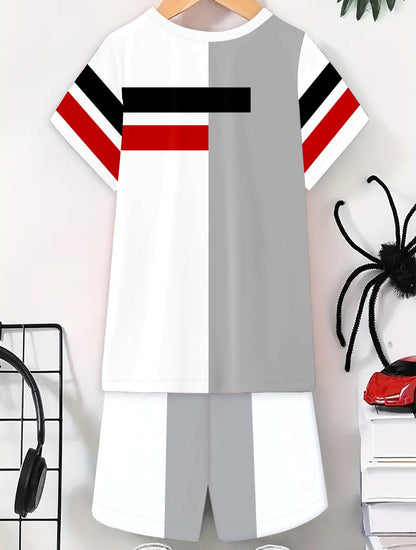 Lässiger Kurzarmanzug aus Polyester-Mischgewebe für Jungen mit gestreiften Akzenten – Strickstoff, normale Passform, Farbblockdesign für Frühling und Sommer, Sommerkleidung für Jungen.