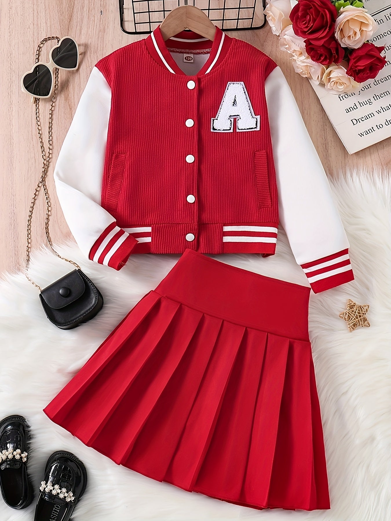 2-in-1 Preppy-Outfit-Set für Frühling/Herbst: Set aus Baseballjacke mit bestickten Buchstaben und Faltenrock – Polyester, V-Ausschnitt, nicht dehnbar, lockere Passform, gewebt