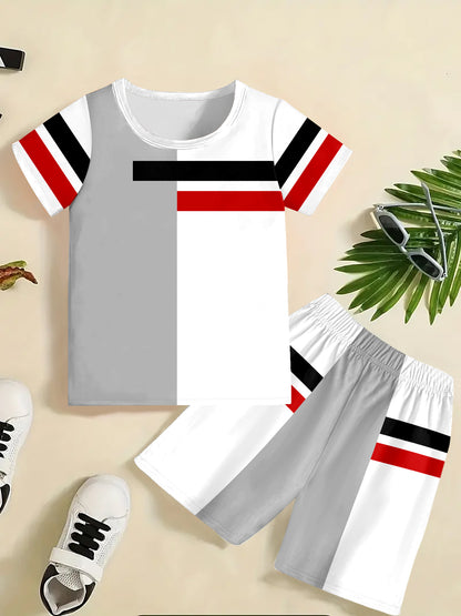 Lässiger Kurzarmanzug aus Polyester-Mischgewebe für Jungen mit gestreiften Akzenten – Strickstoff, normale Passform, Farbblockdesign für Frühling und Sommer, Sommerkleidung für Jungen.
